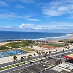 Apartamento Com 2 Suites, Varanda, Vista Mar, Infraestrutura