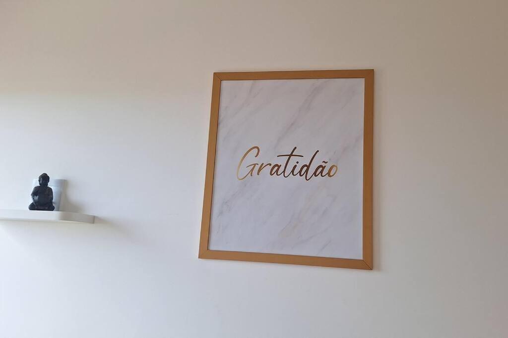 Com 2 Suites, Varanda, Vista Mar, Infraestrutura Apartamento *