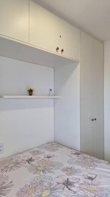 Apartamento Com 2 Suites, Varanda, Vista Mar, Infraestrutura *